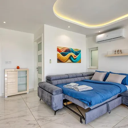 The Marylou Penthouse Daire L-Imgarr