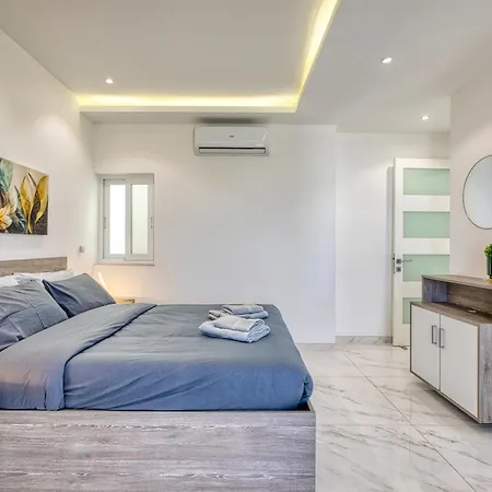 The Marylou Penthouse * L-Imgarr