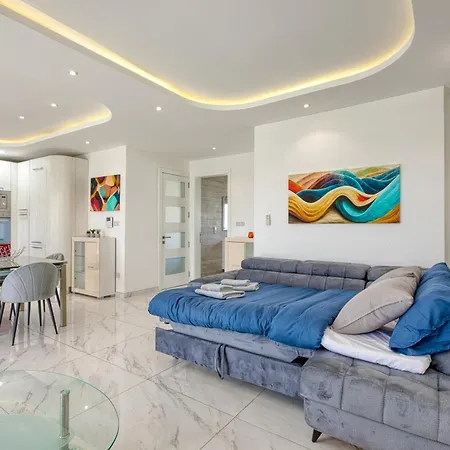 The Marylou Penthouse *