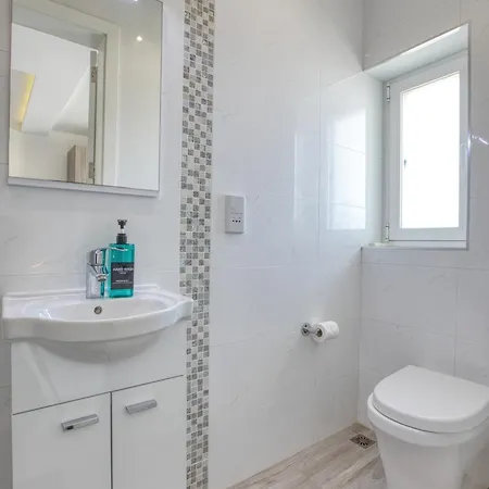 The Marylou Penthouse Apartmán *