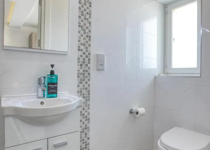 The Marylou Penthouse Apartament *